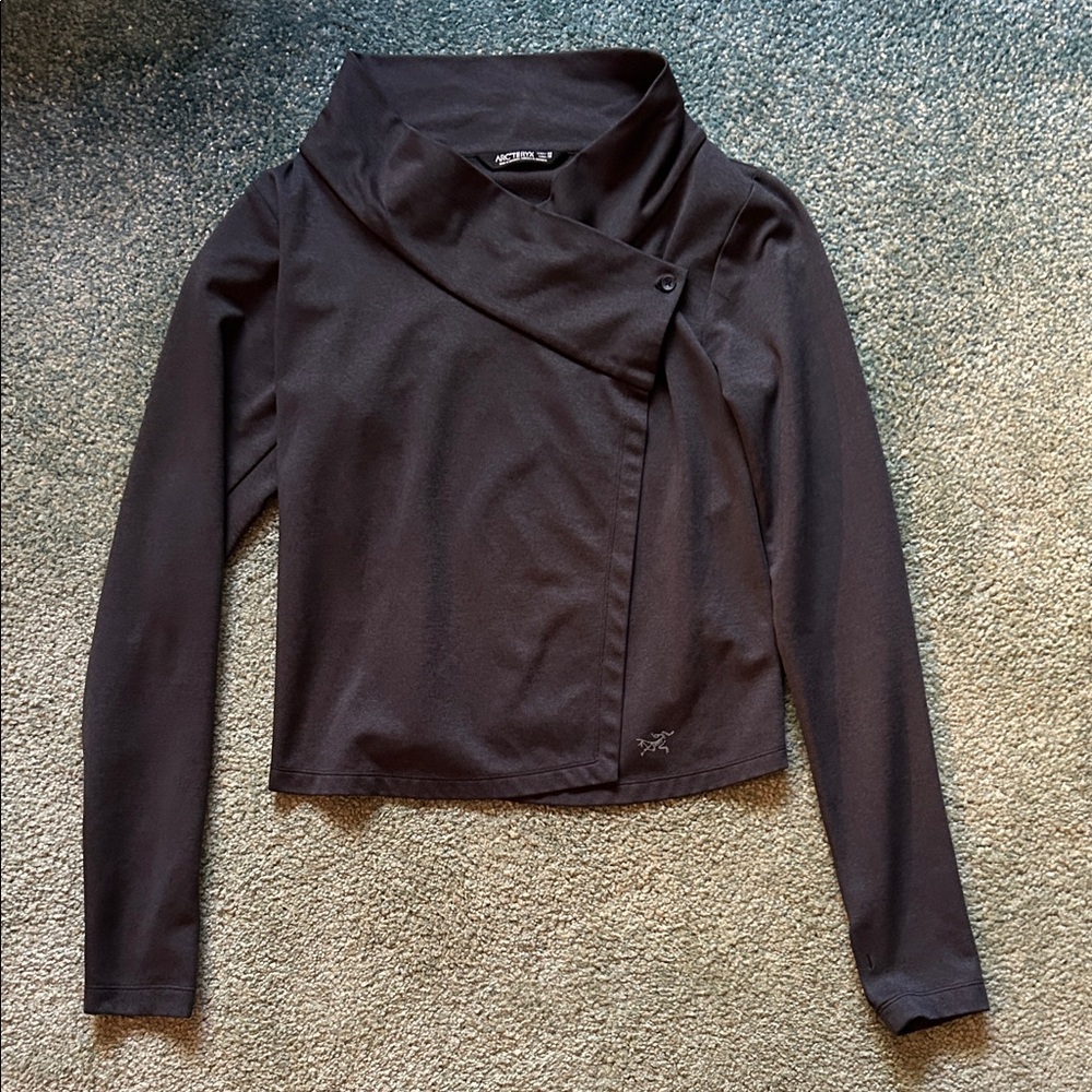 Arc'teryx Black Women's Blouse with Asymmetrical Collar
